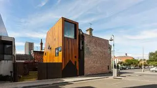Dom jednorodzinny "HOUSE House" stoi na przedmieściach Melbourne 