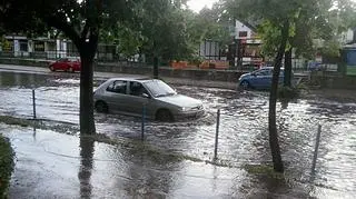 Podtopienia po ulewie w Gdańsku 	