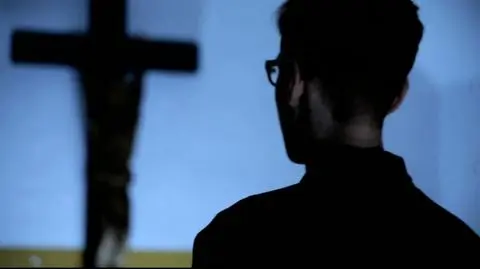 Czy celibat jest powodem nadużyć i skandali na tle seksualnym?