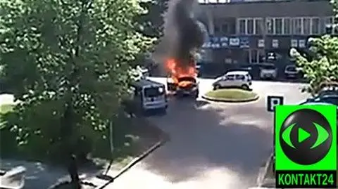 Ford spłonął pod Centrum Leczenia Oparzeń