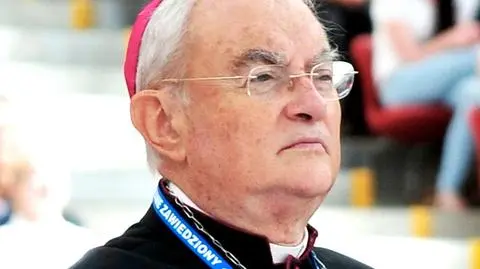 Hoser często zabiera publicznie głos. Tu wypowiada się przeciwko pigułce "dzień po" [Materiał RMF FM z 1.03.2017r.]