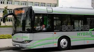 Na ulicach Poznania pojawił się kolejny autobus hybrydowy