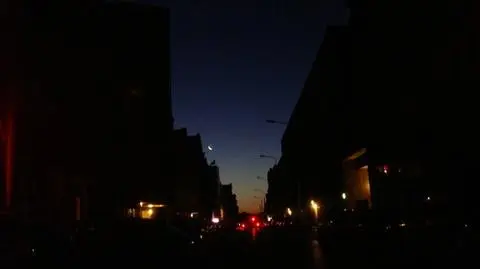 Koniec z ciemnościami w Poznaniu. Drogowcy włączą światła