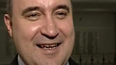 Gosiewski usunięty z portalu "Nasza Klasa"