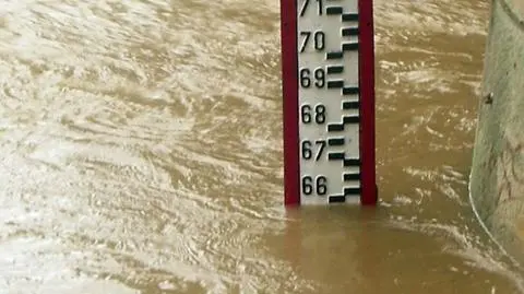 Roztopy na Dolnym Śląsku. Rośnie poziom wody w rzekach