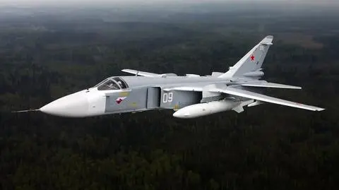 Rosjanom rozbił się Su-24.
W czasie lotu odpadł mu nos