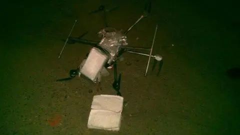 Meksyk. Dron z narkotykami spadł na parking przed supermarketem