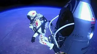 Felix Baumgartner był trochę niżej, ale też leciał trochę szybciej