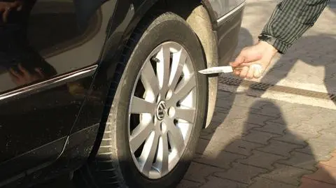 Mieli kraść "na kolec". Tylko czekali aż kierowca się zatrzyma