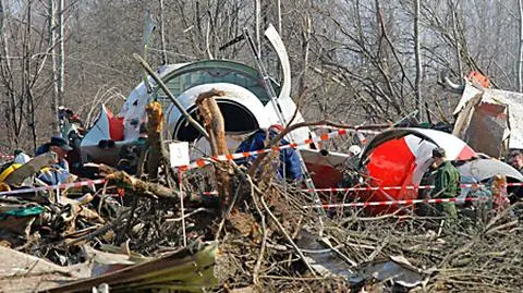Prezes NIK: Tu-154M nie miał prawa lecieć do Smoleńska