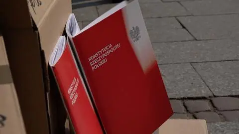 Prezes Prawa i Sprawiedliwości obowiązującą ustawę zasadniczą nazywa postkomunistyczną