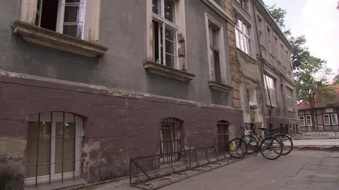 Zmarł na zawał przed drzwiami szpitala. 
NFZ wypowiada umowę