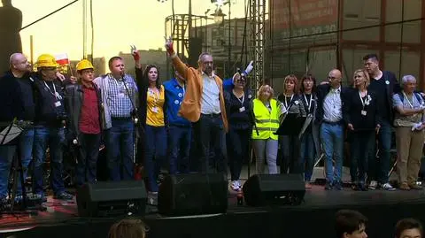 Lider KOD zabrał głos na zakończenie marszu 