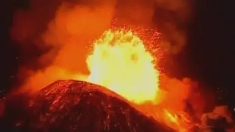 Chile: Llaima znów groźny
