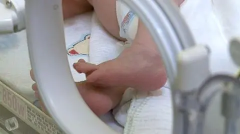 Rodzice noworodka z 4,5 promila we krwi pod nadzorem kuratora