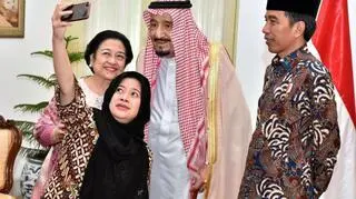 Arabia Saudyjska. Król Salman zrobił sobie selfie