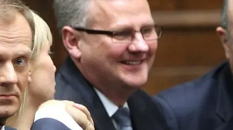 PiS: Grad jak Attyla. 
Tusk: To dobry minister