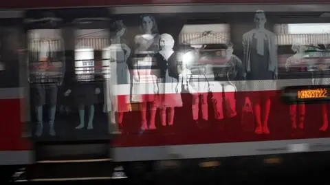"Dzieci Współcześnie Niczyje"- niezwykły pokaz na poznańskim dworcu 