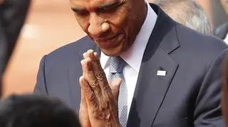 Barack Obama zapowiedział rozważenie wszelkich opcji wobec Rosji