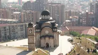 Spór wokół ziem północnego Kosowa rozpoczął się wraz z wyjazdem z Belgradu pociągu do Kosovskiej Mitrovicy