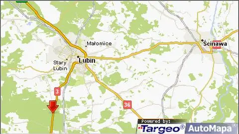 Czołowe zderzenie z ciężarówką. Zginął kierowca opla 