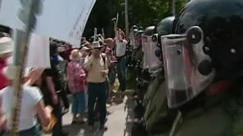 Burzliwy szczyt w Montebello