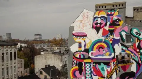 Mural na 11-piętrowym bloku 