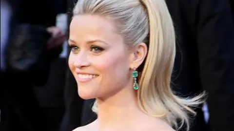 Reese Whiterspoon potrącona przez staruszkę