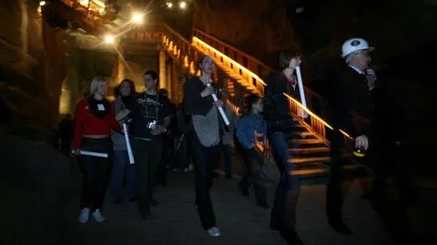 Przebierz się za ubeka i spędź noc w IPN