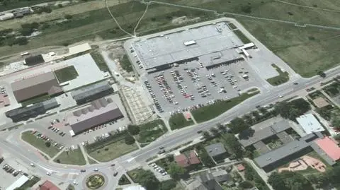 Oświęcim. Nieprzytomny 9-latek na parkingu. "Był kompletnie pijany"