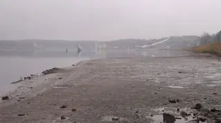 Trwa osuszanie Jeziora Maltańskiego
