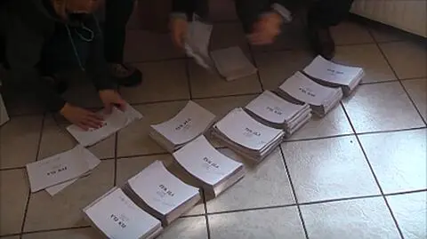 Łapówki za fikcyjne zwolnienia. Policja zatrzymała lekarkę