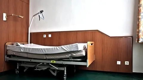 Francuzi chcą eutanazji. Zwłaszcza ci starsi