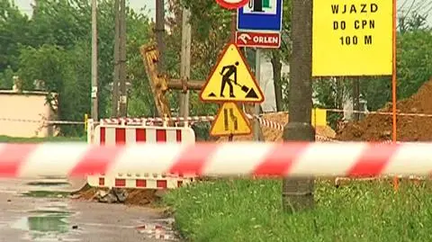 Bombę znaleźli robotnicy budujący kanalizację