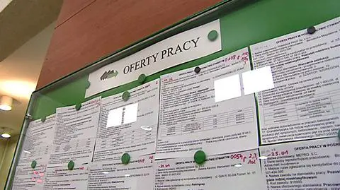 Bezrobocie w dół, sprzedaż w górę