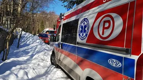Szczyrk. Chłopiec zjechał na sankach wprost pod samochód
