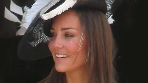 Kate przeszkolona przez twardzieli