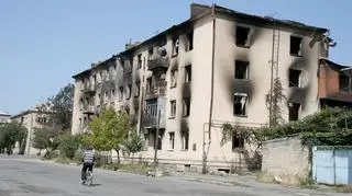 Budynek mieszkalny w Gruzji zbombardowany przez Rosjan