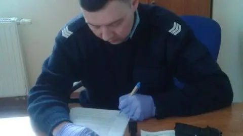 Policjanci zabezpieczyli broń w domu u jednego z chłopaków 