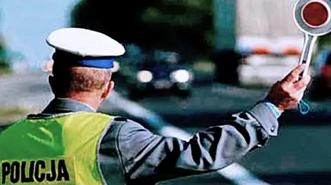 Policjanci z drogówki podejrzani o łapówkarstwo