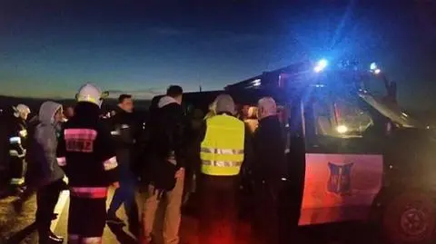 Dolny Śląsk: zderzenie osobówki z autobusem. Jedna osoba nie żyje