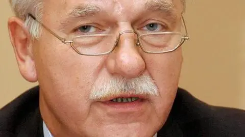 Decyzja Olechowskiego w poniedziałek