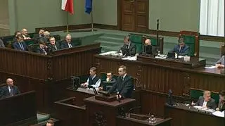 "SZ": Autorytarna przebudowa państwa realizowana przez Orbana służy PiS za wzór