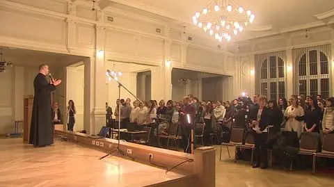 Akademia Miłości dla singli to cykl 10 spotkań z różnymi specjalistami