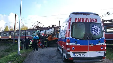 Kamień Pomorski: Ciężarówka zderzyła się z pociągiem