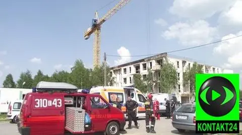 Pijany operator zamknął się w dźwigu