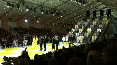 Geometria i ruchome schody. Vuitton zamknął sezon