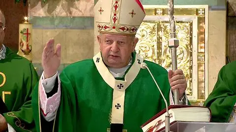 Kard. Dziwisz o pedofilii: nie wolno porównywać bólu oczyszczenia z bólem krzywdy