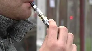 E-papierosy będą poddane takim samym restrykcjom jak tradycyjne