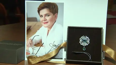 Pani premier na pomoc Dominikowi wysłała broszkę